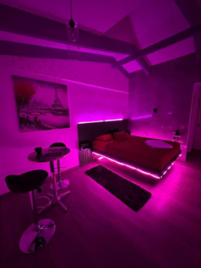 Motel New Contac